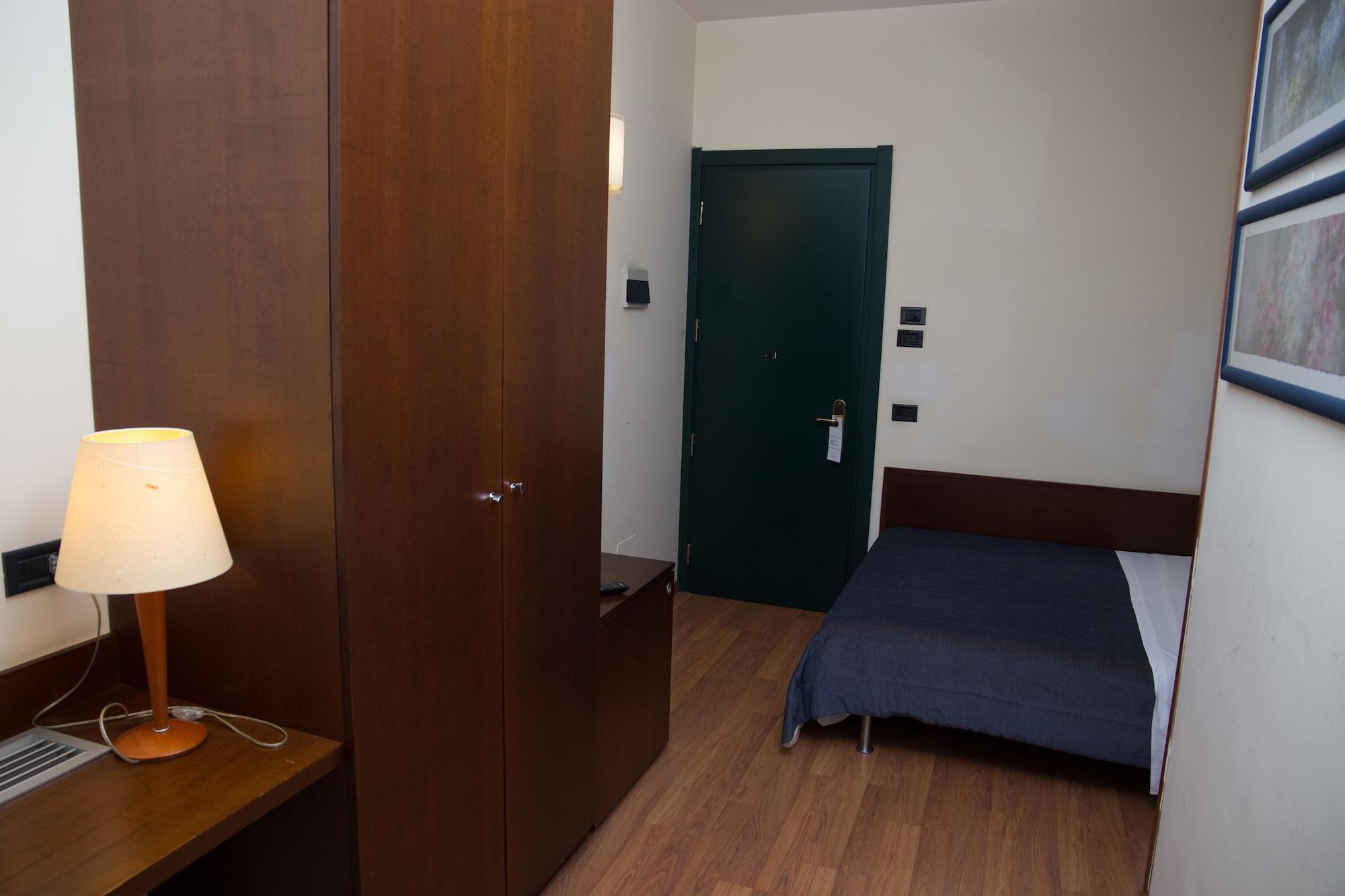 Hotel Montreal Ragusa Eksteriør bilde