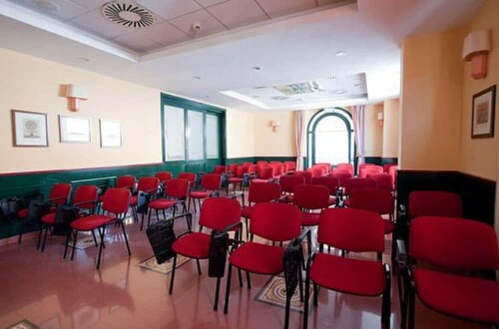 Hotel Montreal Ragusa Eksteriør bilde